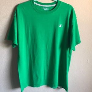 Champion green t-shirt 🟢